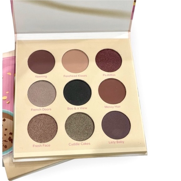 Beauty Bakerie Breakfast in Bed Eyeshadow Palette - Picture 3 of 6